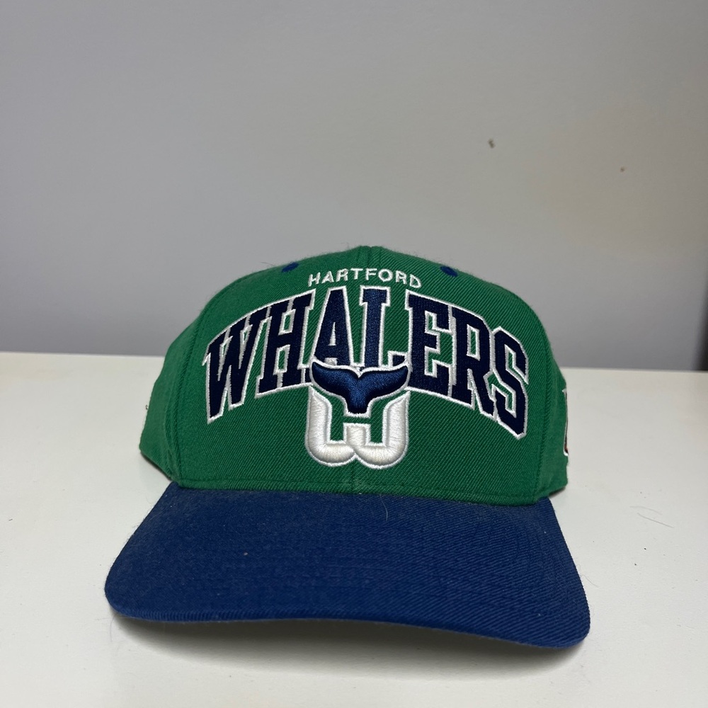 Hartford Whalers Snap Back